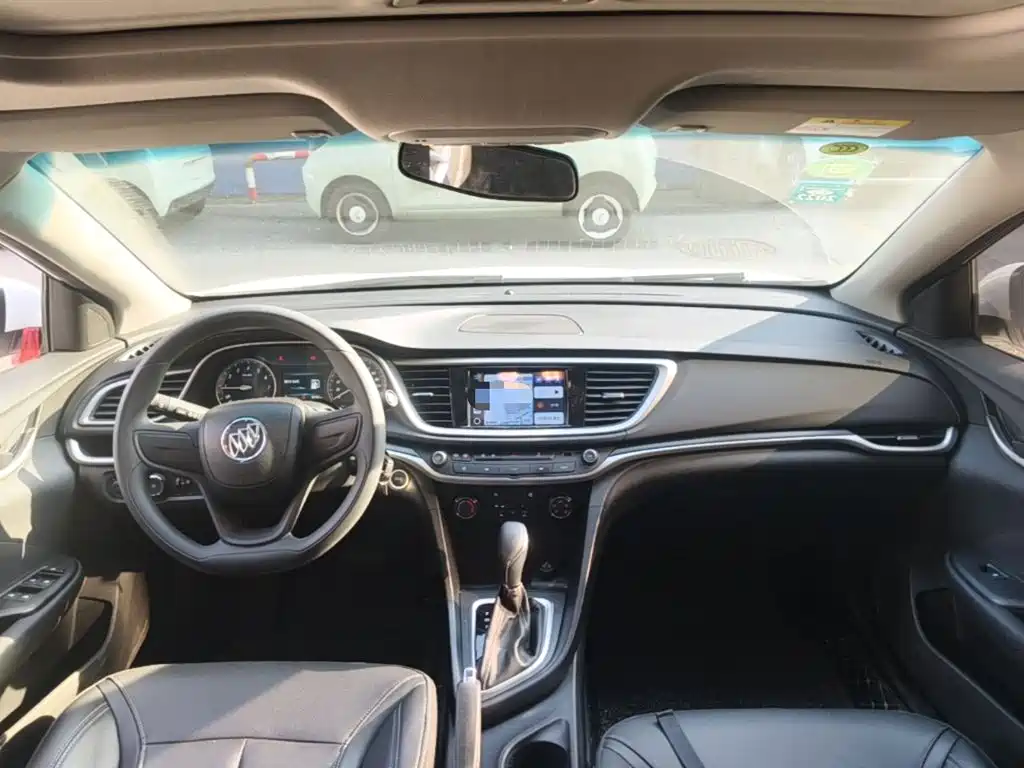 Buick Excelle — миниатюра 10