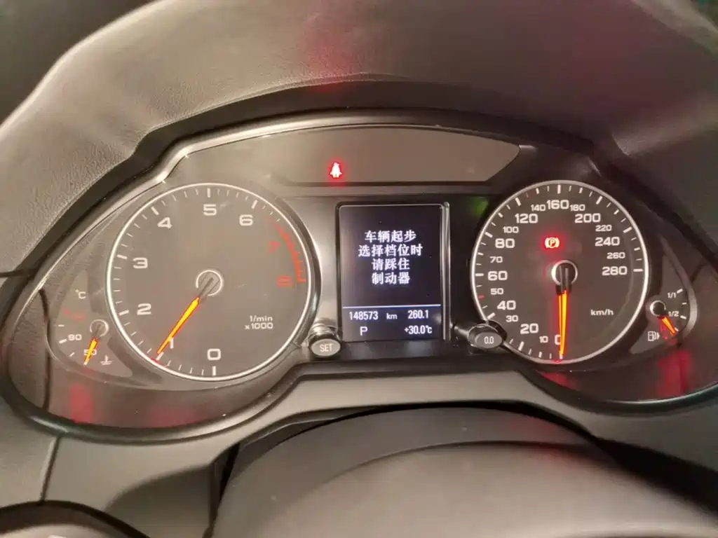 Audi Q5 — миниатюра 12