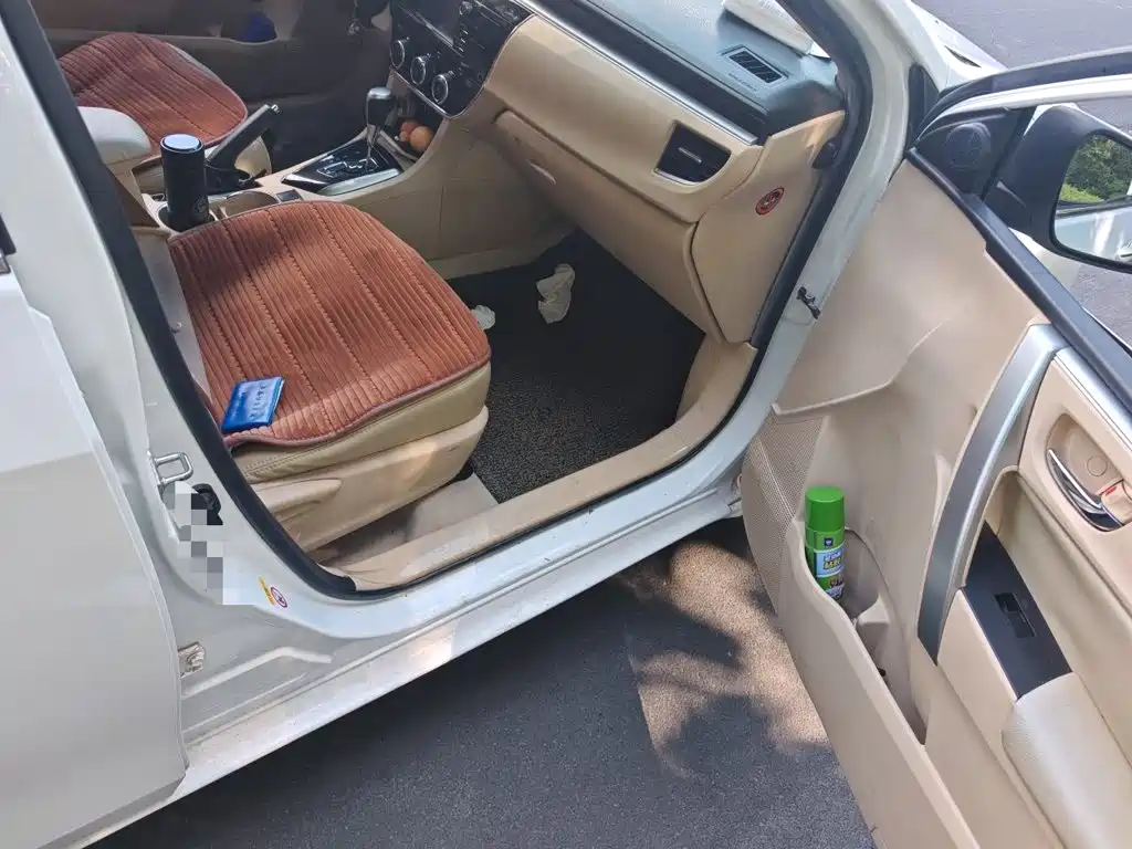Toyota Corolla — миниатюра 18