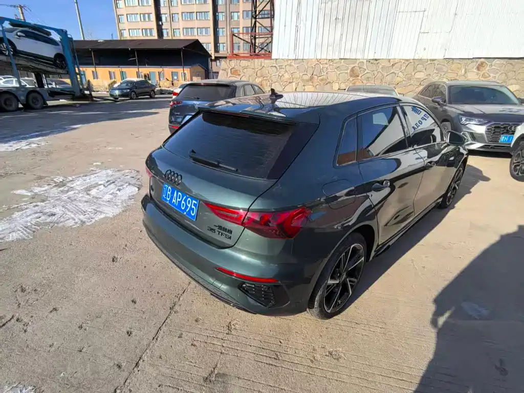 Audi A3 2023 Sportback 35 TFSI Fashion Sport