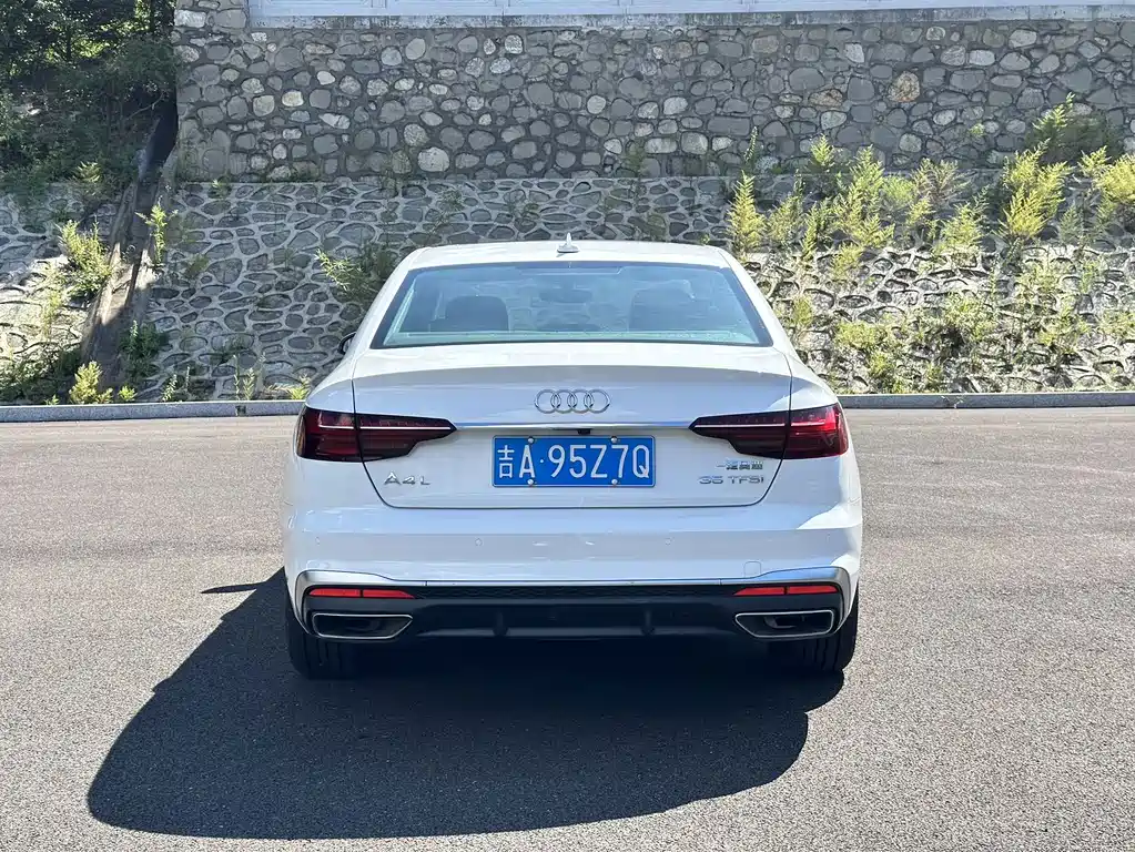 Audi A4L — миниатюра 5