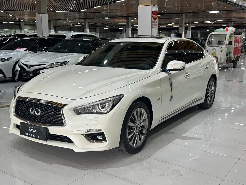 Infiniti Q50L 2019