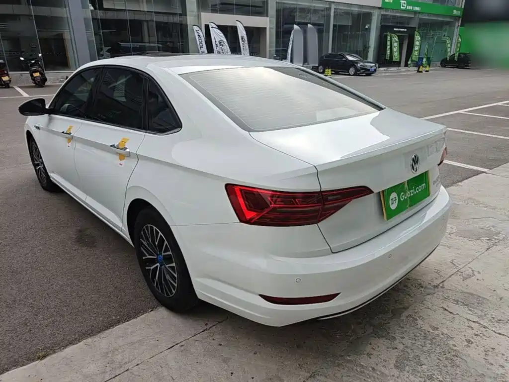 Volkswagen Sagitar — миниатюра 5