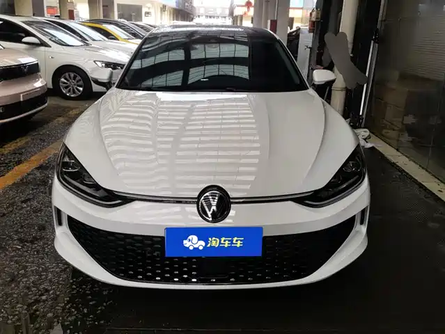 VOLKSWAGEN LINGDU