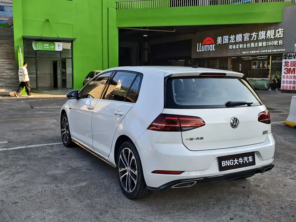 Volkswagen Golf — миниатюра 6
