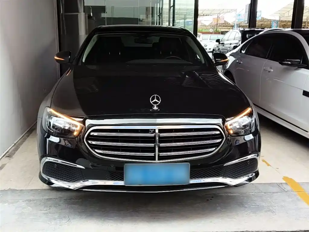 Mercedes-Benz E-Class E 2023 E 300 L Fashion