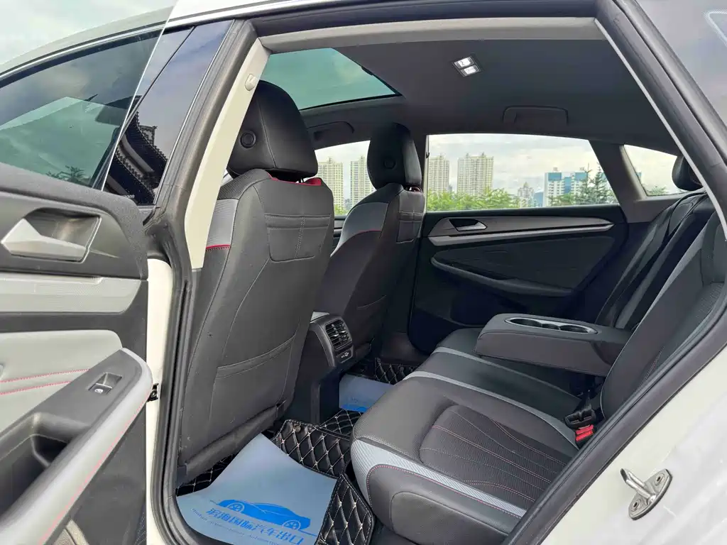 Volkswagen Lamando — миниатюра 8