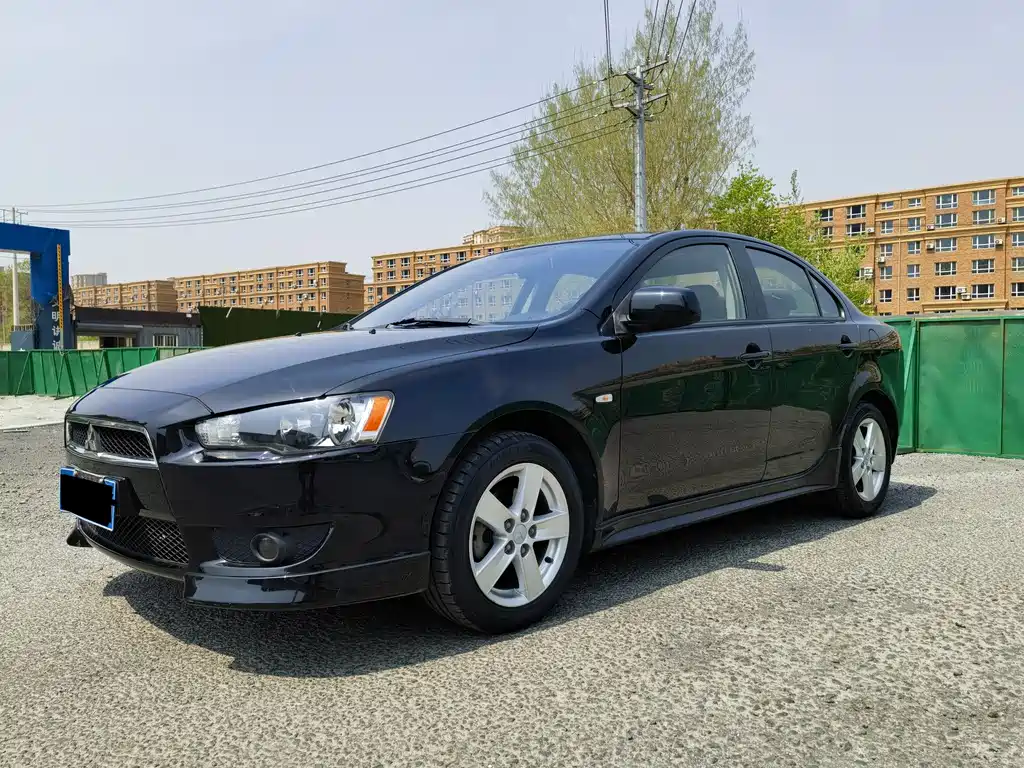 Mitsubishi Lancer EX 2010