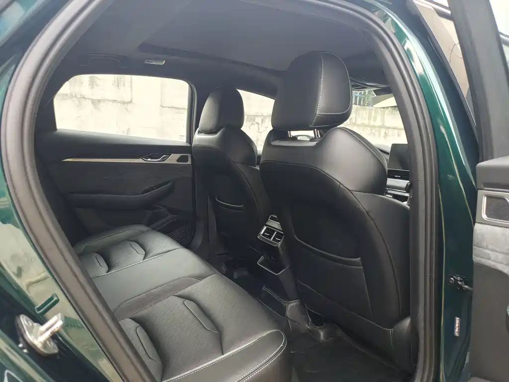 Geely Preface 2023 2.0TD
