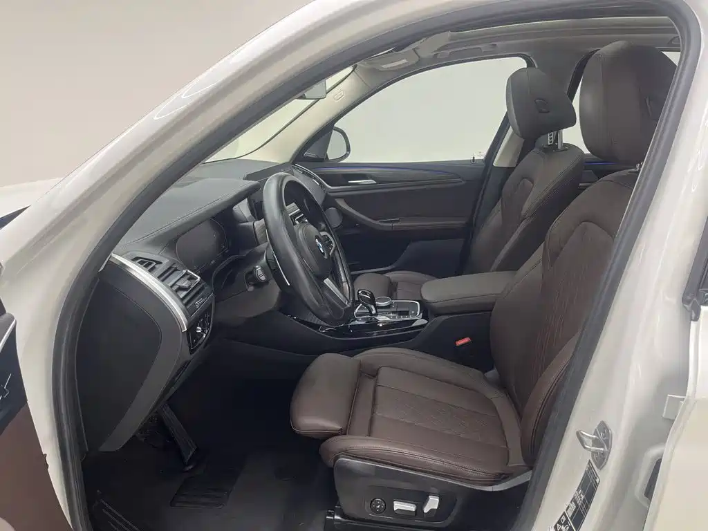 BMW X3 — миниатюра 29