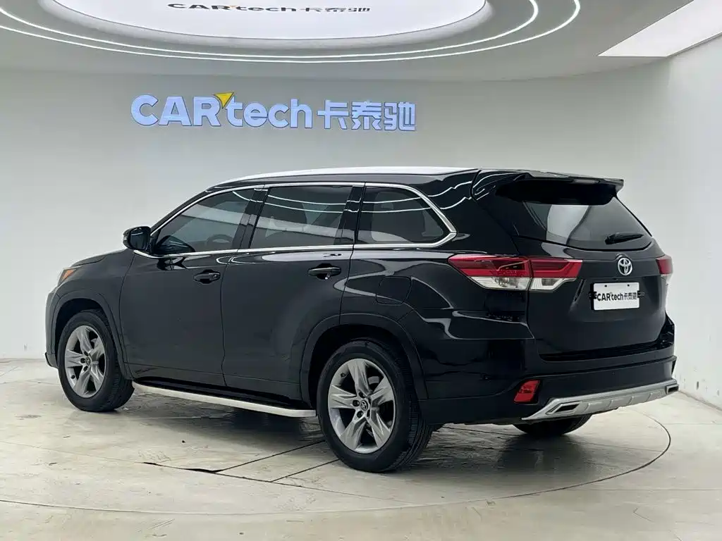 Toyota Highlander — миниатюра 4