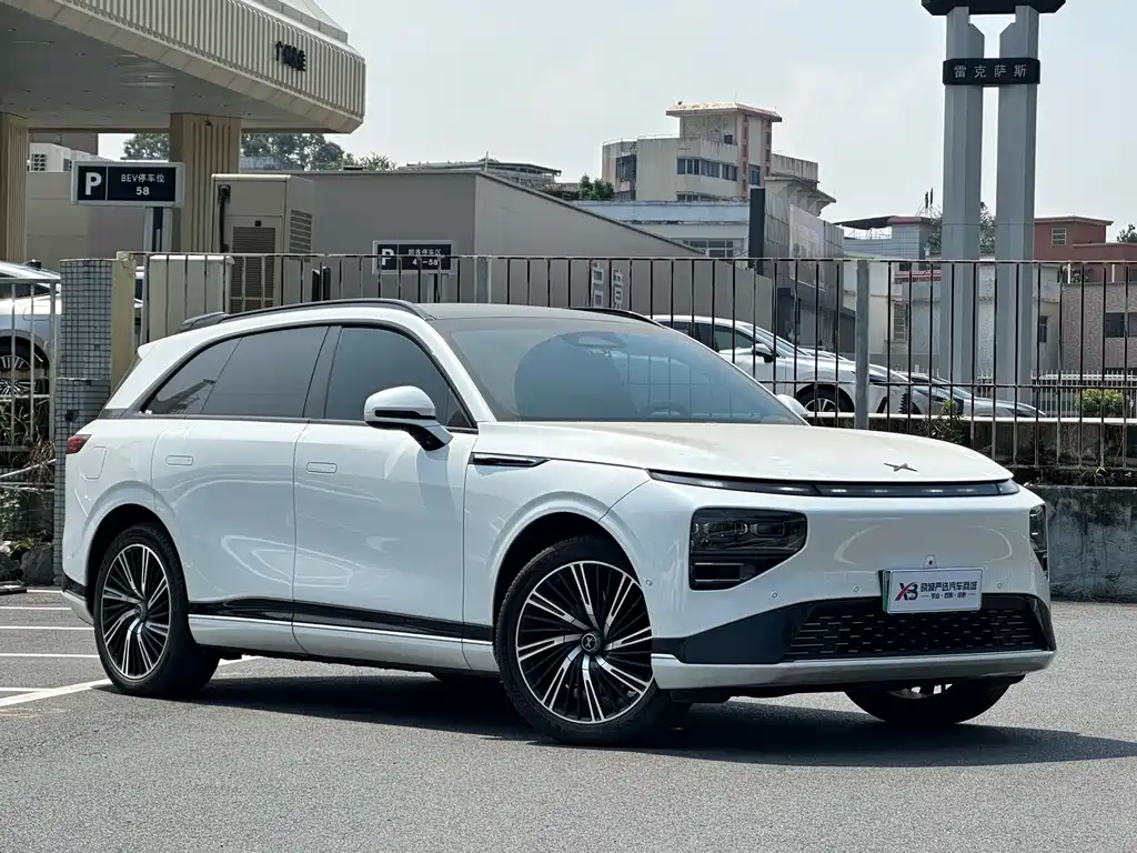 XPeng G9 — миниатюра 3