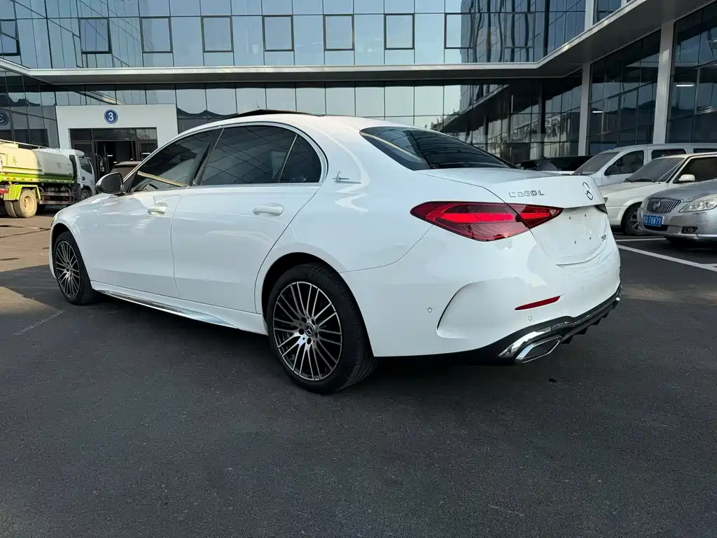 MERCEDES-BENZ C CLASS