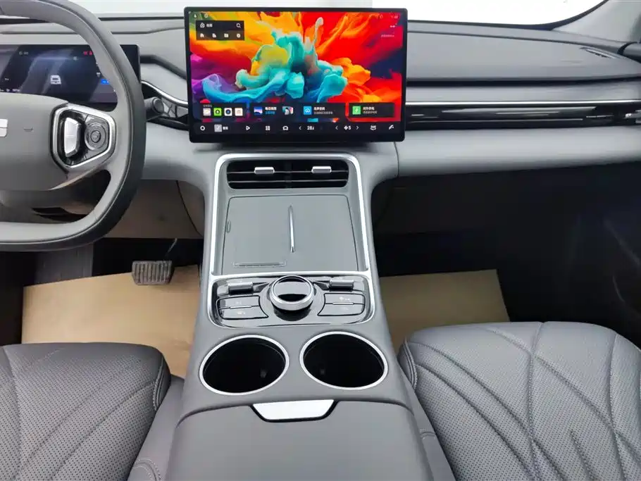 GEELY GALAXY GALAXY L6