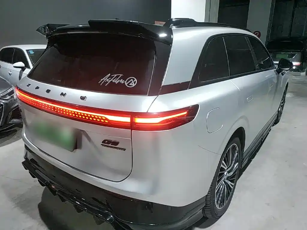XPeng G9 — миниатюра 7