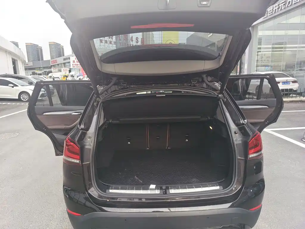 BMW X1 New Energy — миниатюра 11