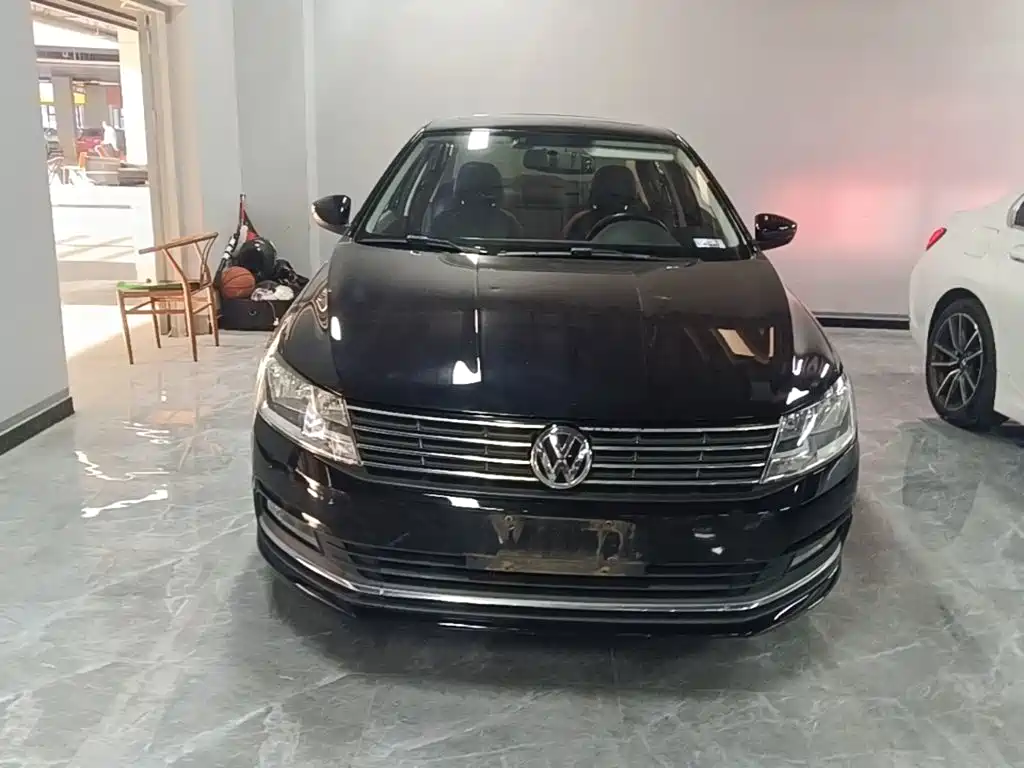 Volkswagen Lavida — миниатюра 3