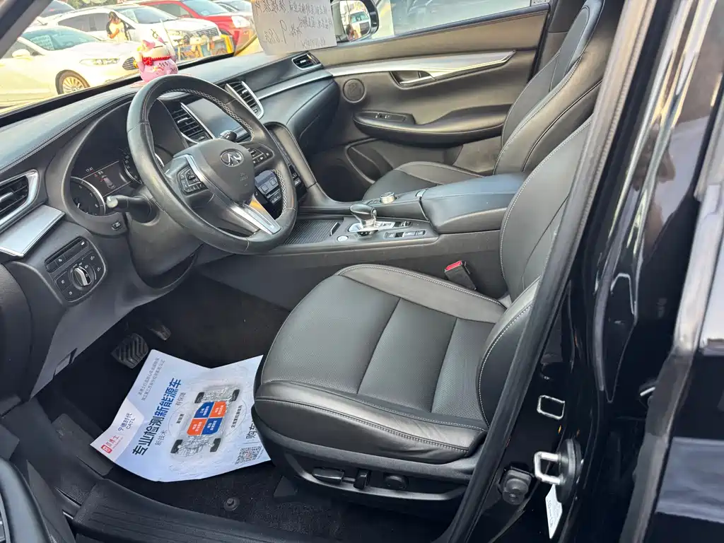 Infiniti QX50 — миниатюра 3