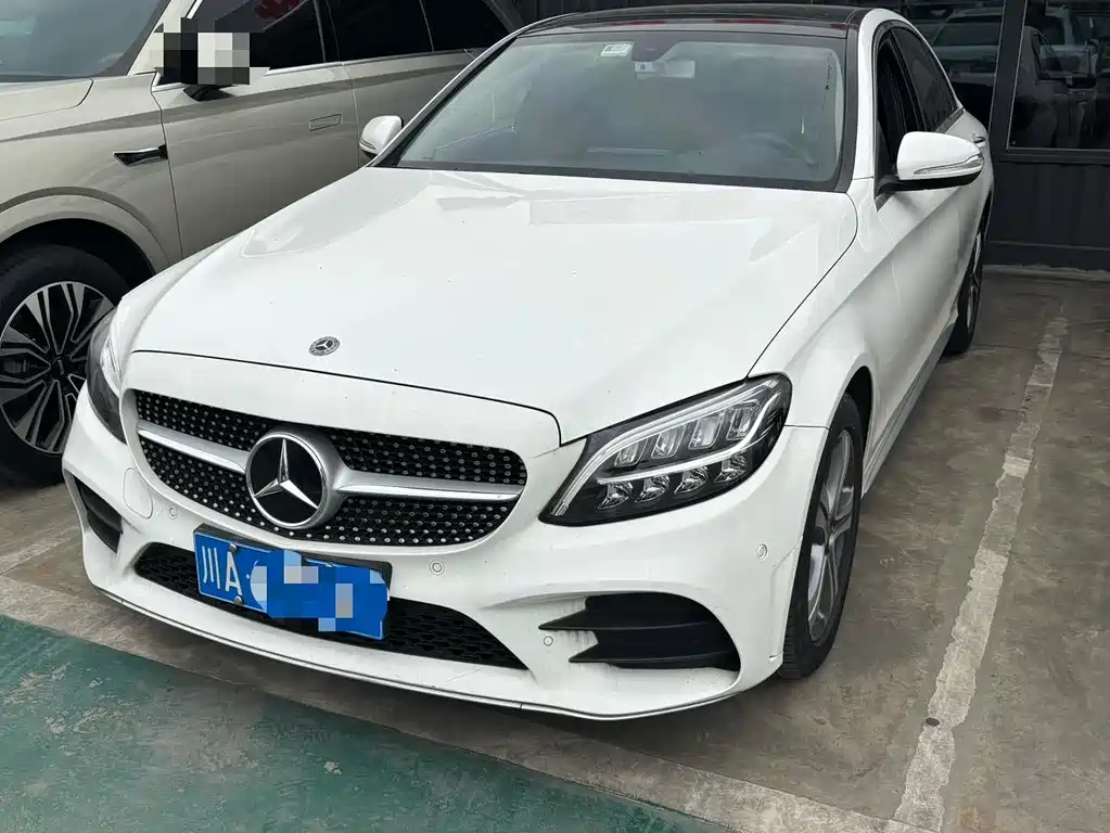 Mercedes-Benz C-Class 2020