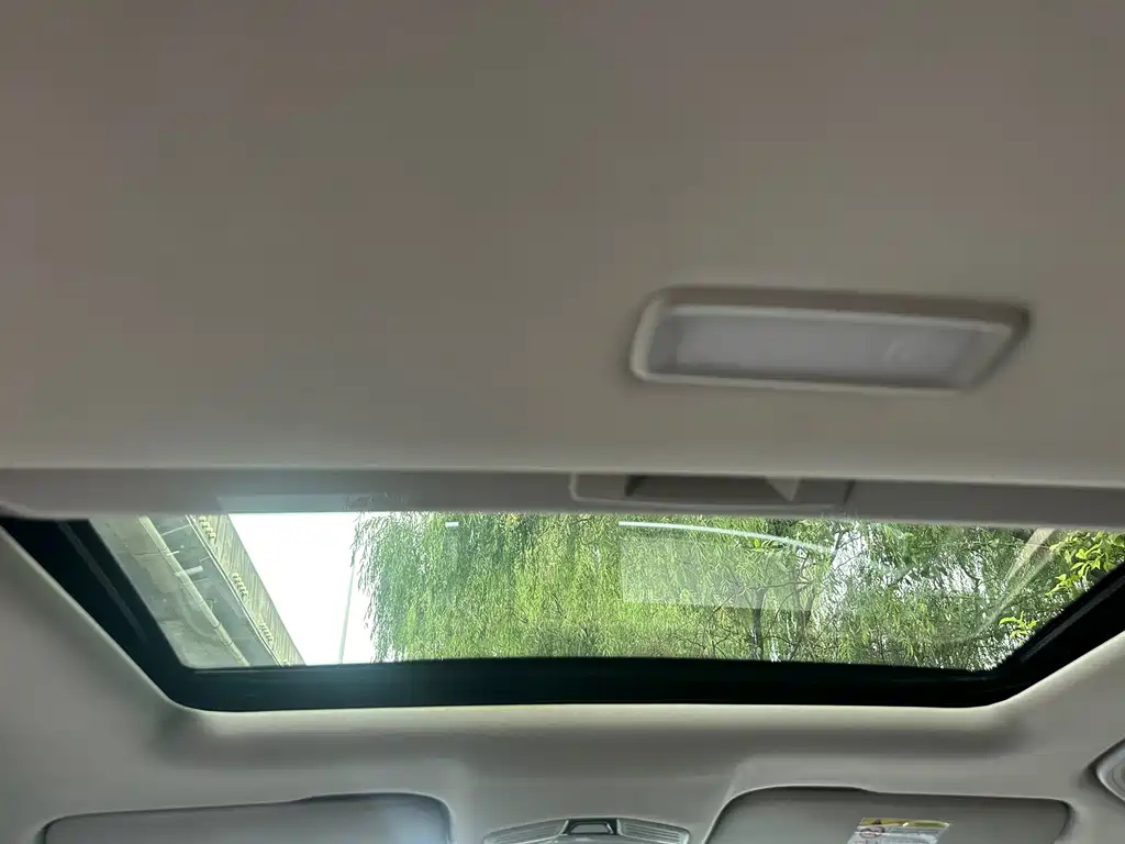 Geely Emgrand — миниатюра 10