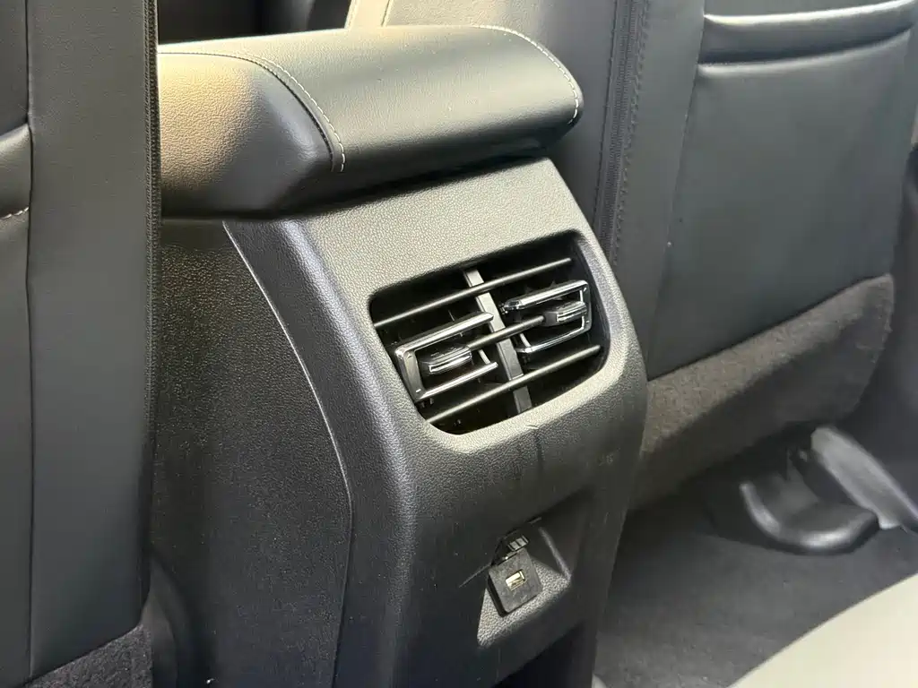 Haval M6 — миниатюра 19