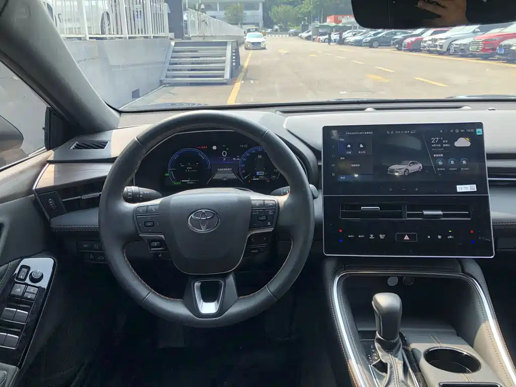 Toyota Avalon — миниатюра 16