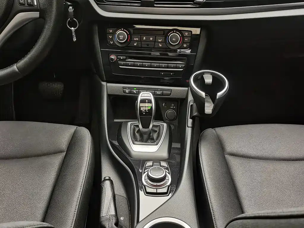 BMW X1 sDrive18i Leading Step-Up Edition, фото 17