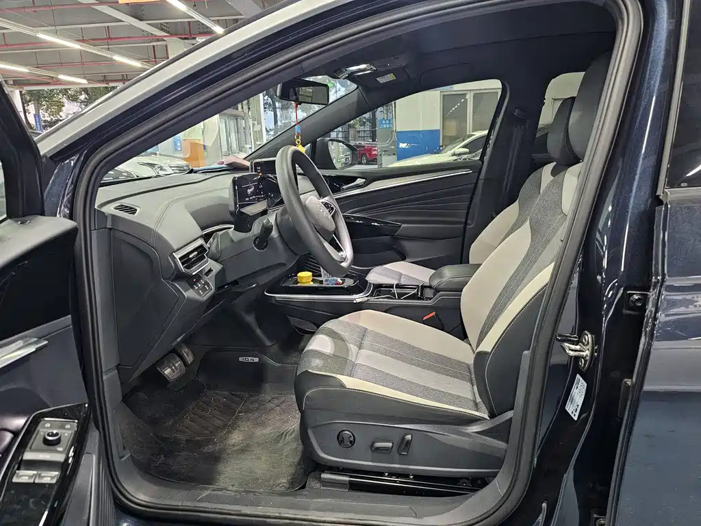 VOLKSWAGEN ID.4 CROZZ