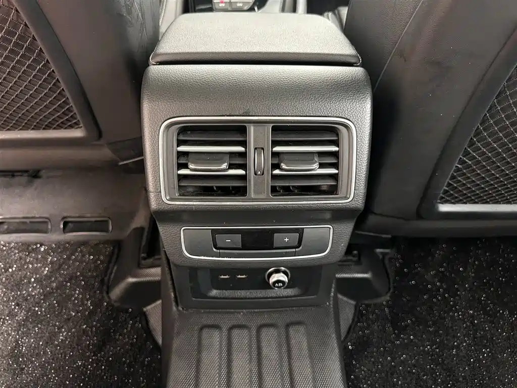 Audi Q5L 2023 40T Fashion