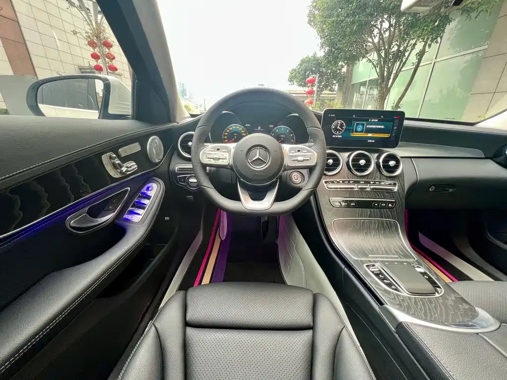 Mercedes-Benz C-Class — миниатюра 17