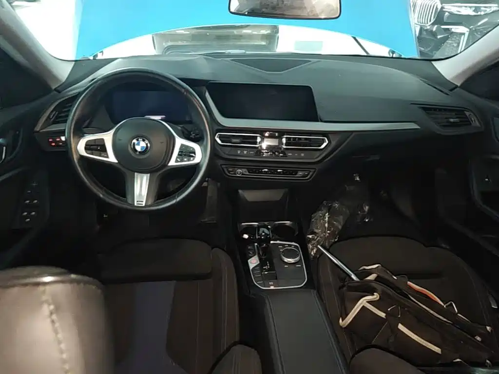 BMW 2 Series (Import) — миниатюра 10