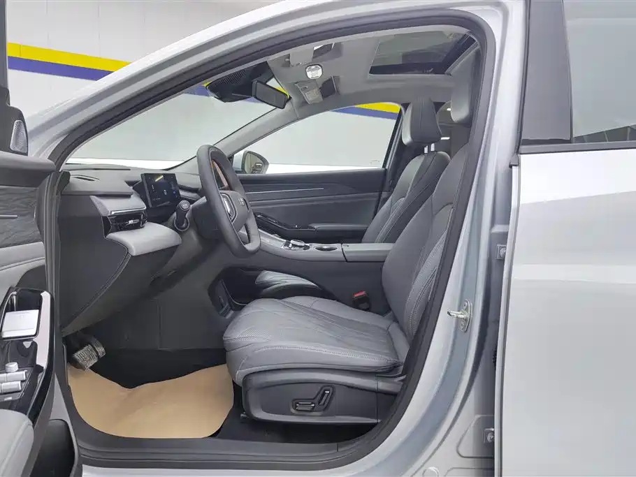 GEELY GALAXY GALAXY L6