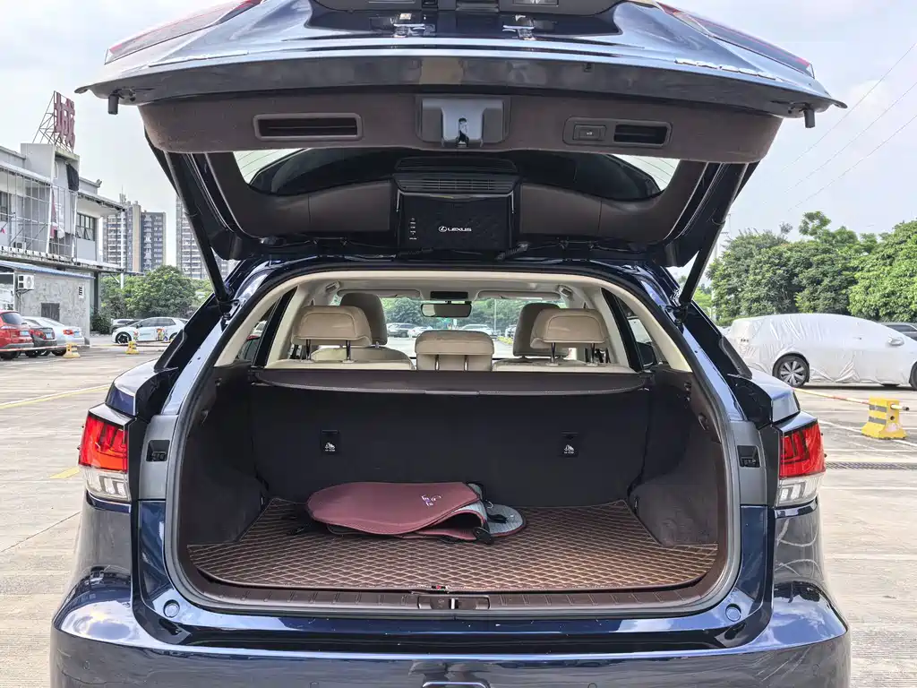 Lexus RX — миниатюра 9