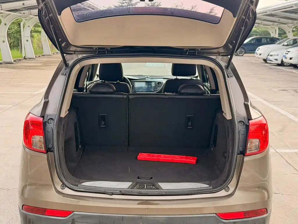Buick Envision Plus — фотографии объявления, Фото 8