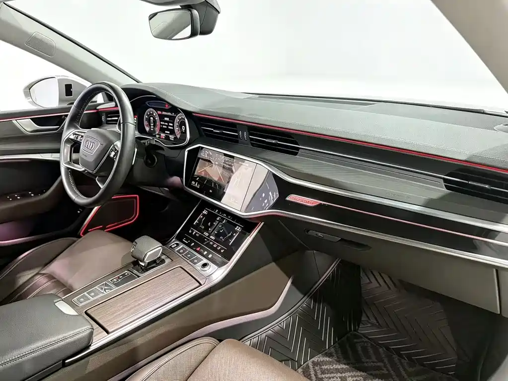 Audi A7L — миниатюра 6