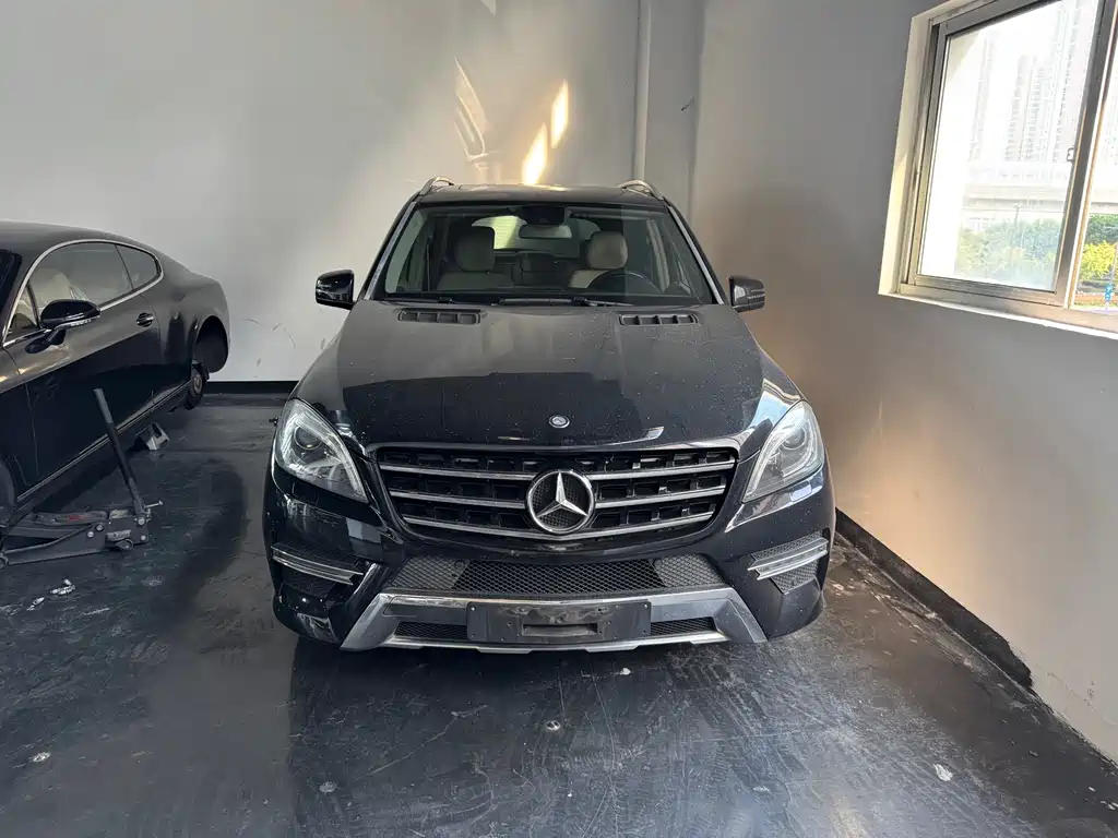 Mercedes-Benz M-Class — миниатюра 2