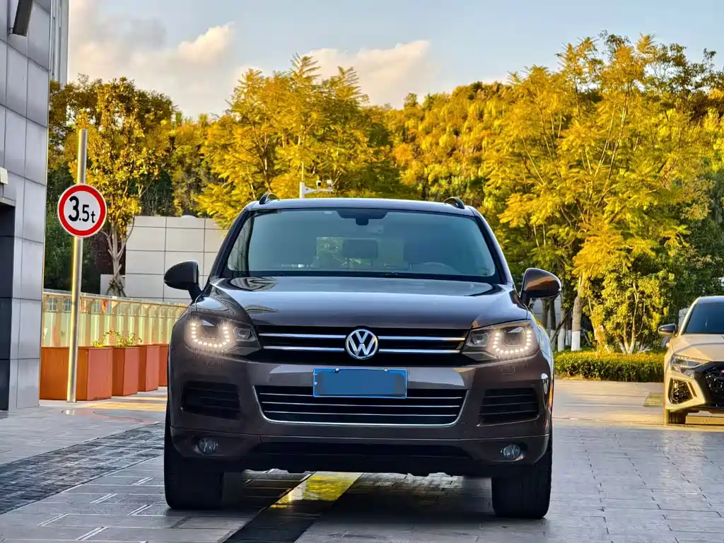 Volkswagen Touareg — миниатюра 2