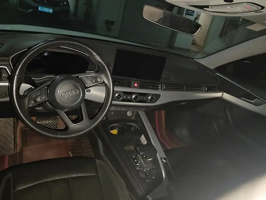 Audi A4L — миниатюра 12