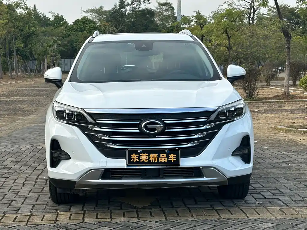 GAC TRUMPCHI GS5