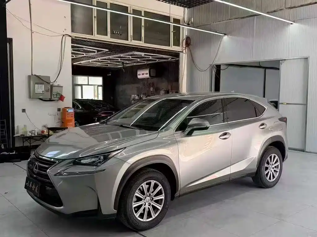 Lexus NX 2015 200