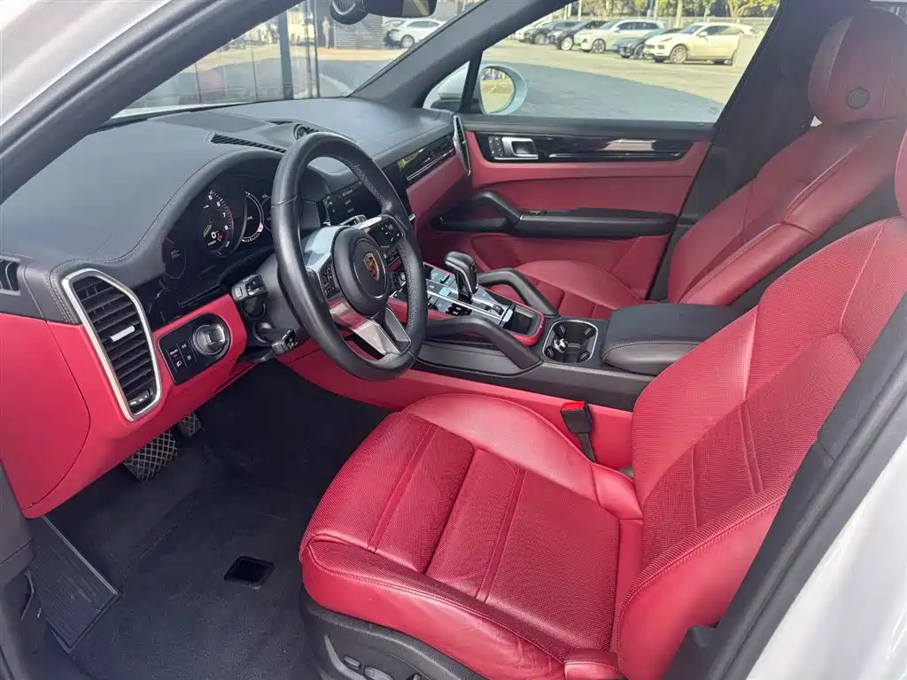 PORSCHE CAYENNE NEW ENERGY