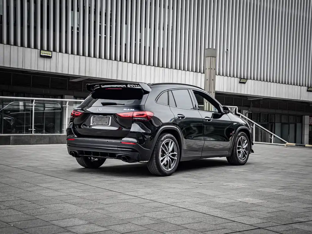 Mercedes-Benz GLA A MG 2023 AMG GLA 35 4MATIC