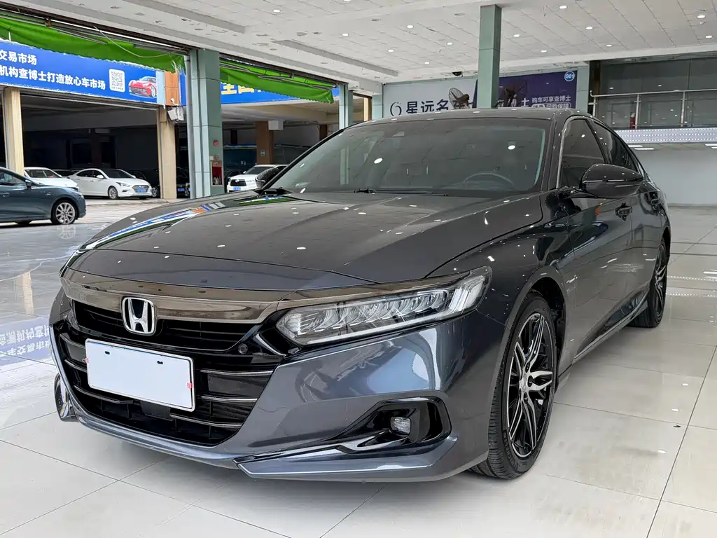 Купить Honda Accord