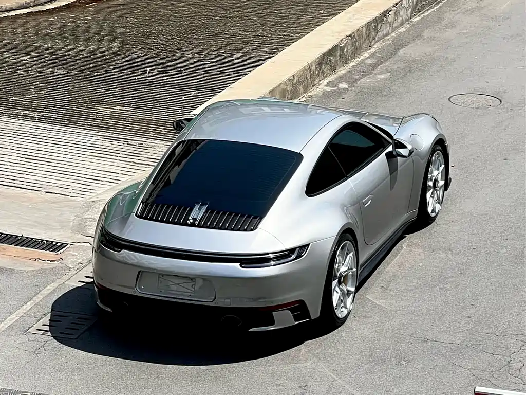 Porsche 911 2022 Carrera 3.0T