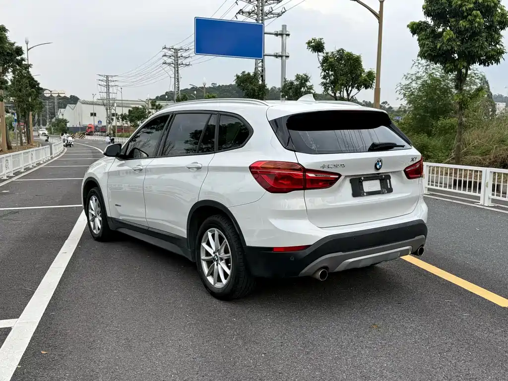 BMW X1 — миниатюра 4