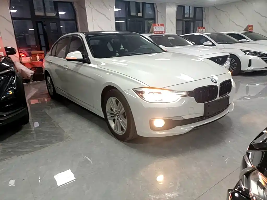 BMW 3 Series — миниатюра 4