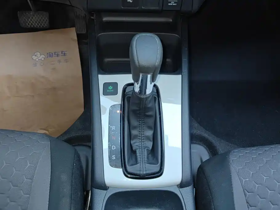 Honda Fit — миниатюра 16