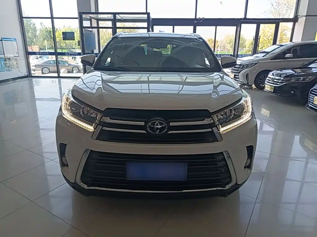 Toyota Highlander — миниатюра 3
