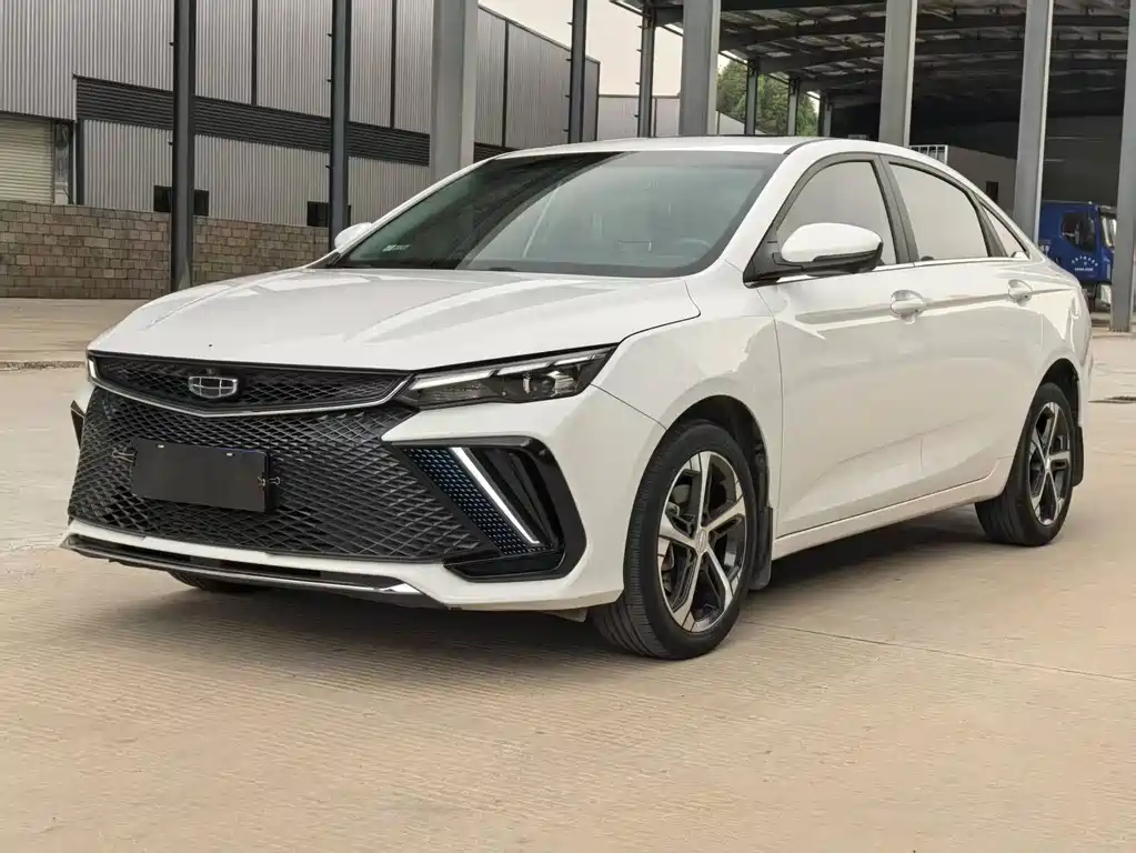 Geely Emgrand L 2022