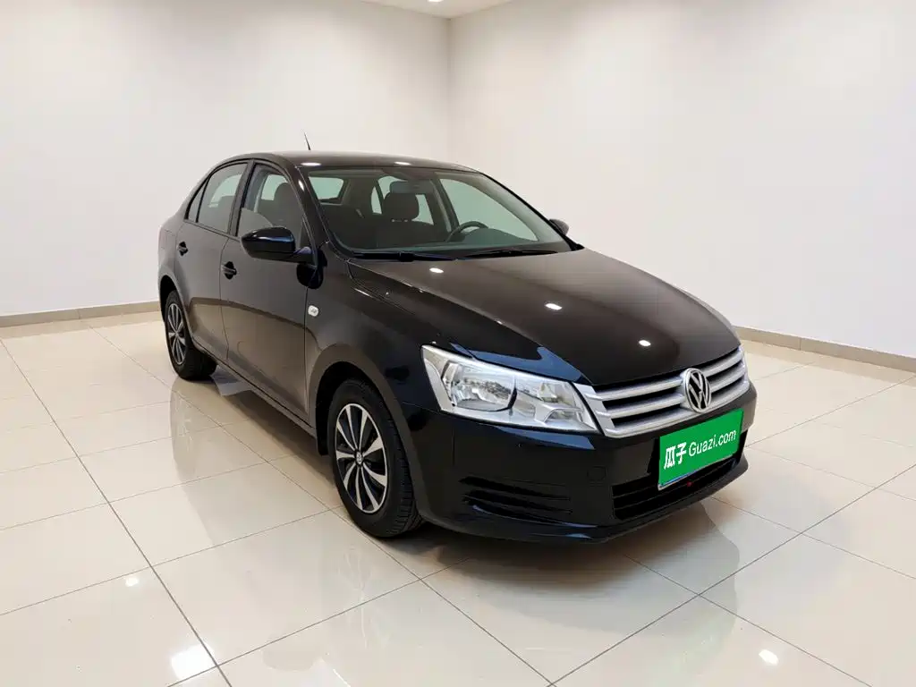 Volkswagen Santana — миниатюра 3